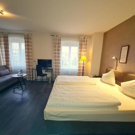 Hotel Am Schloss Alzey Luaran gambar